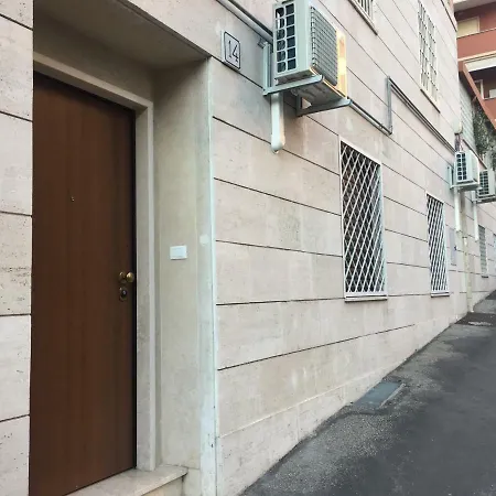 Nocleg ze śniadaniem Il Faro Gianicolense Rzym