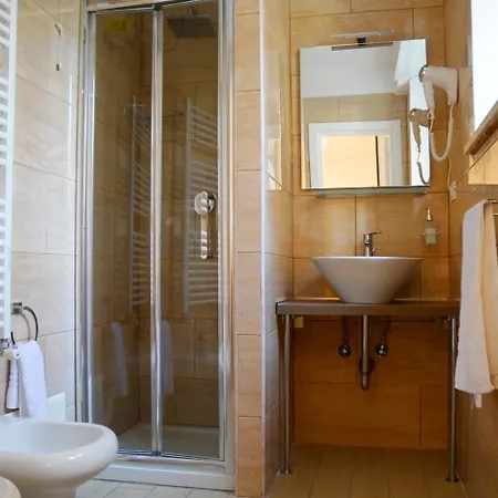 Il Faro Gianicolense 3* Róma